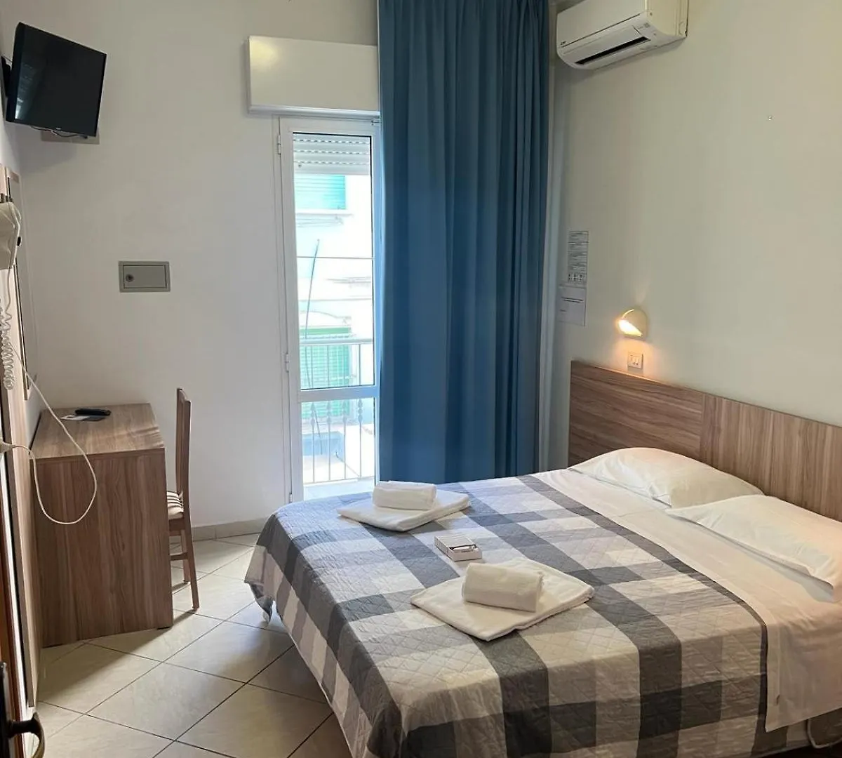 Hotel Blue Ribbon Rimini 2*,